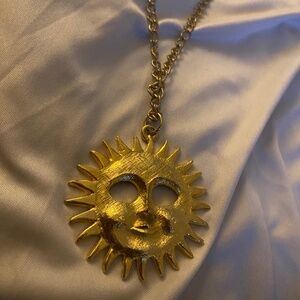 Vintage Gold tone face pendant Necklace